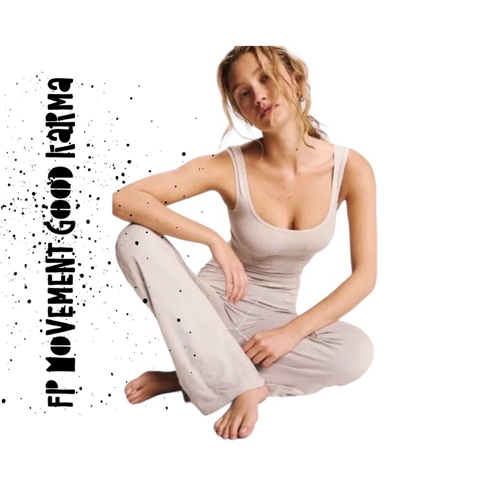 NWOTs Free People Movement Good Karma Flared Onesie in Ice Grey, SZ XS/S